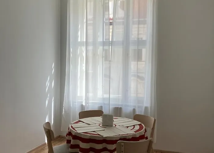 Апартаменты Old Town Maiselova